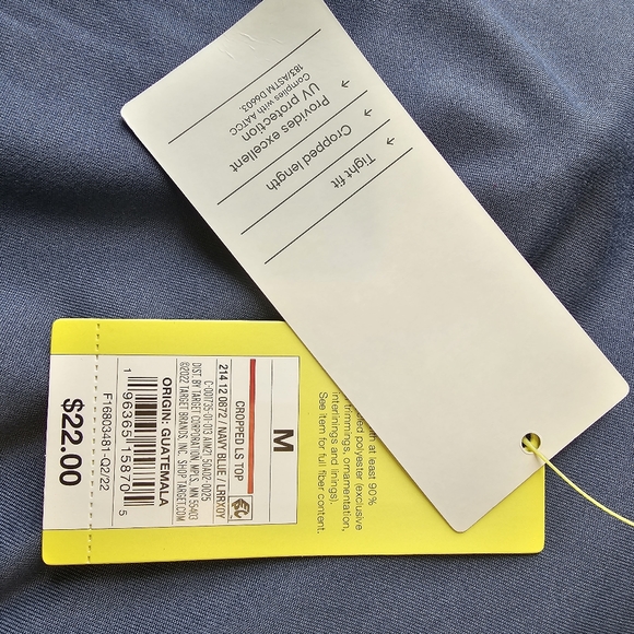 09 Women's Long Sleeve Sleeve Crop Top- All in Motion - Picture 10 of 12